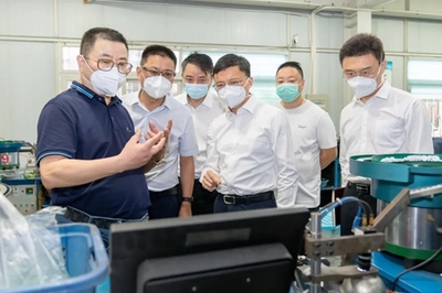 守牢疫情防線安全底線，加快經濟恢復重振——繆京赴企業園區走訪推進復工復產